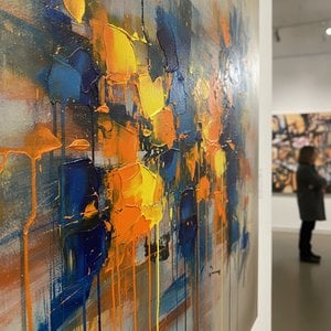 Beyond the Lines: Mastering the High-Impact World of Contemporary Abstraction
