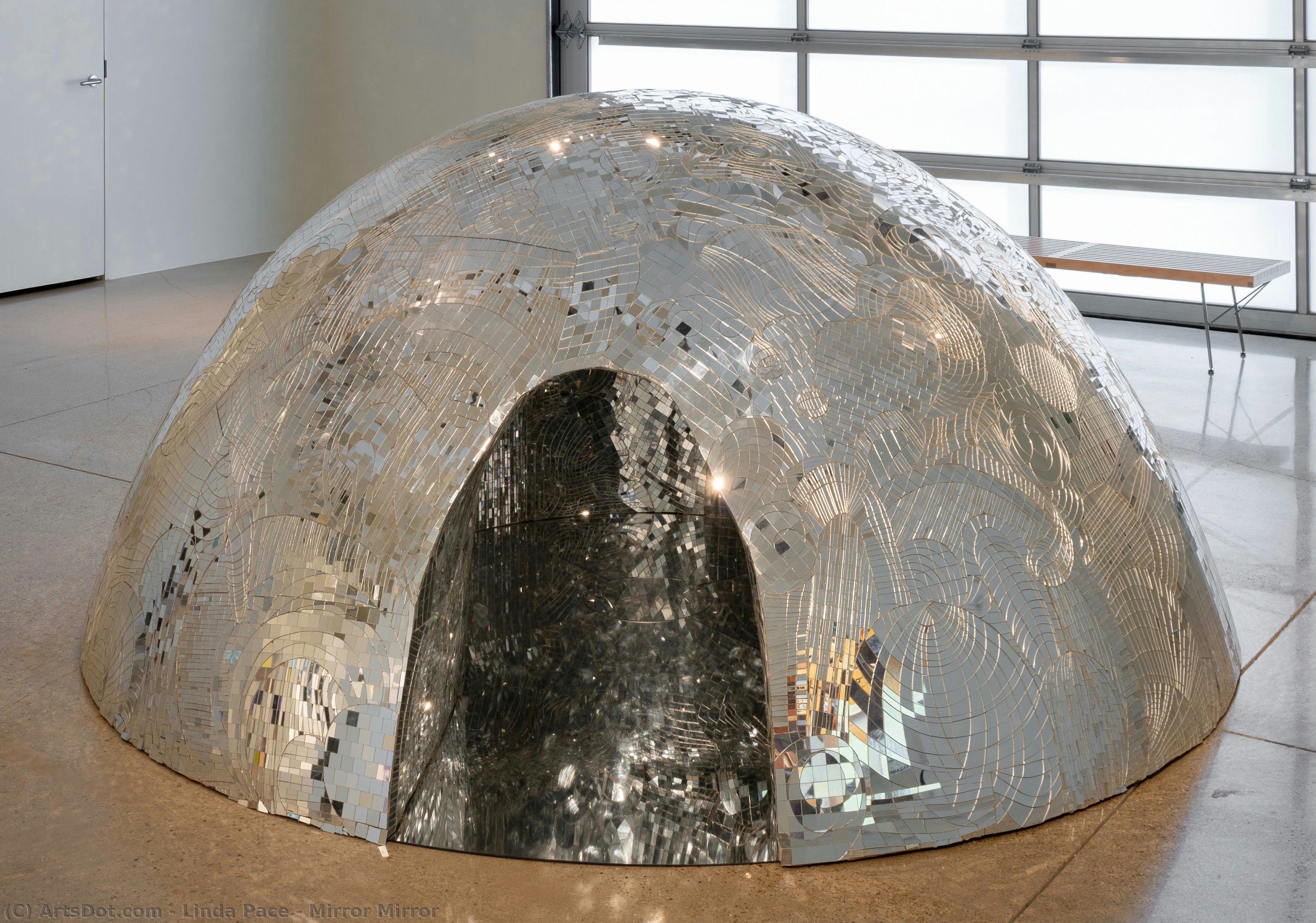 linda pace, Mirror Mirror