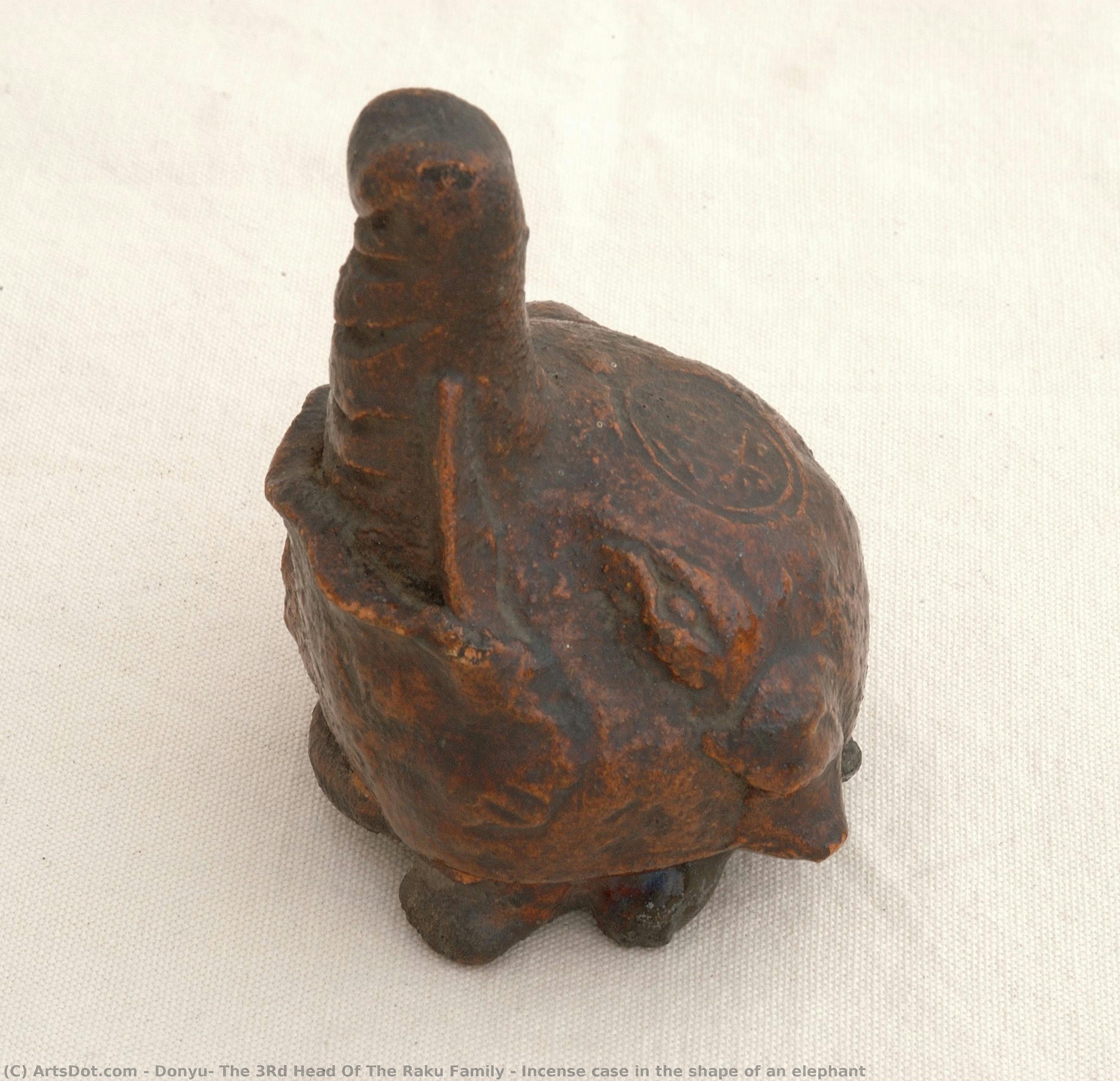 Donyu, Il Terzo Capofamiglia Raku, Incense case in the shape of an elephant