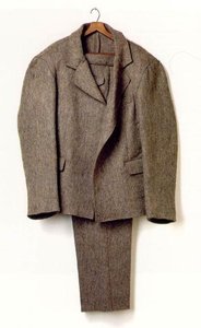 Felt suit - Joseph Beuys